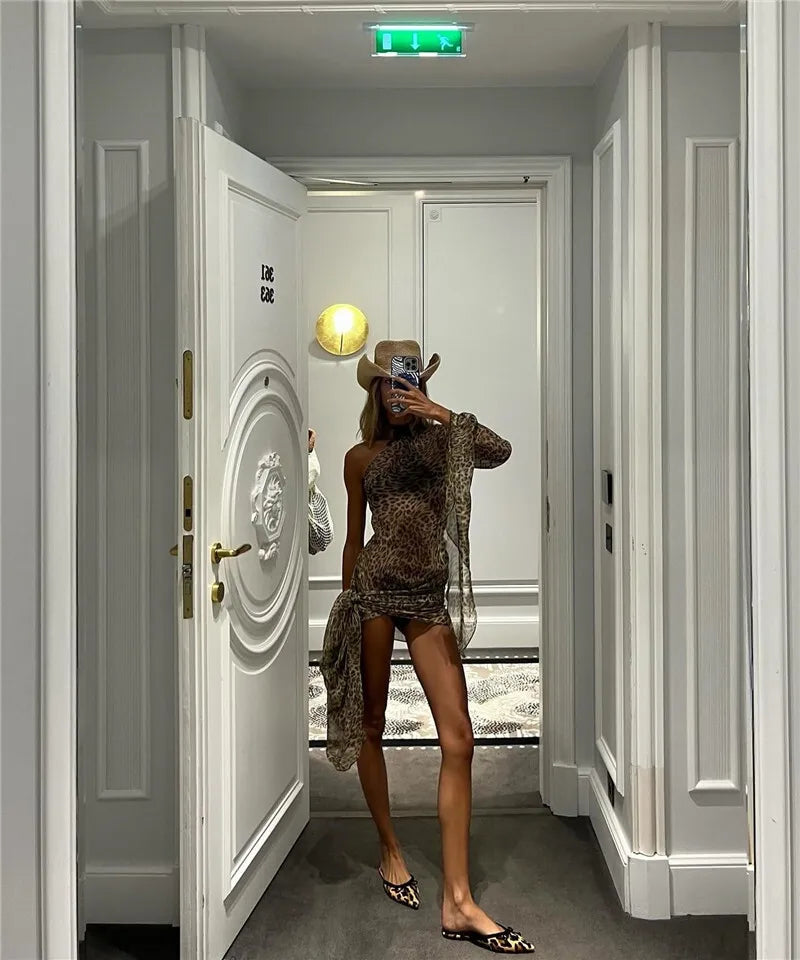 Vestido de Escote Asimétrico