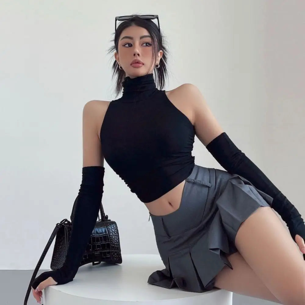 Top de Cuello Alto con Guantes Largos