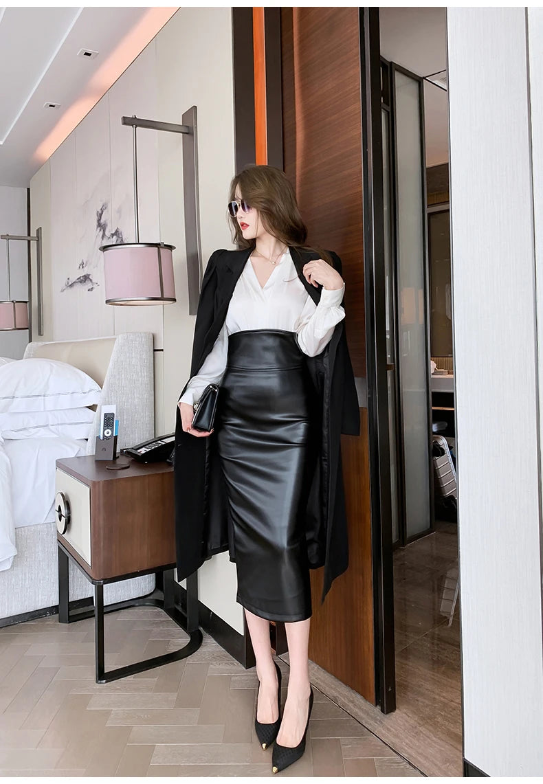 Falda de Tubo Talle Alto de Efecto Cuero