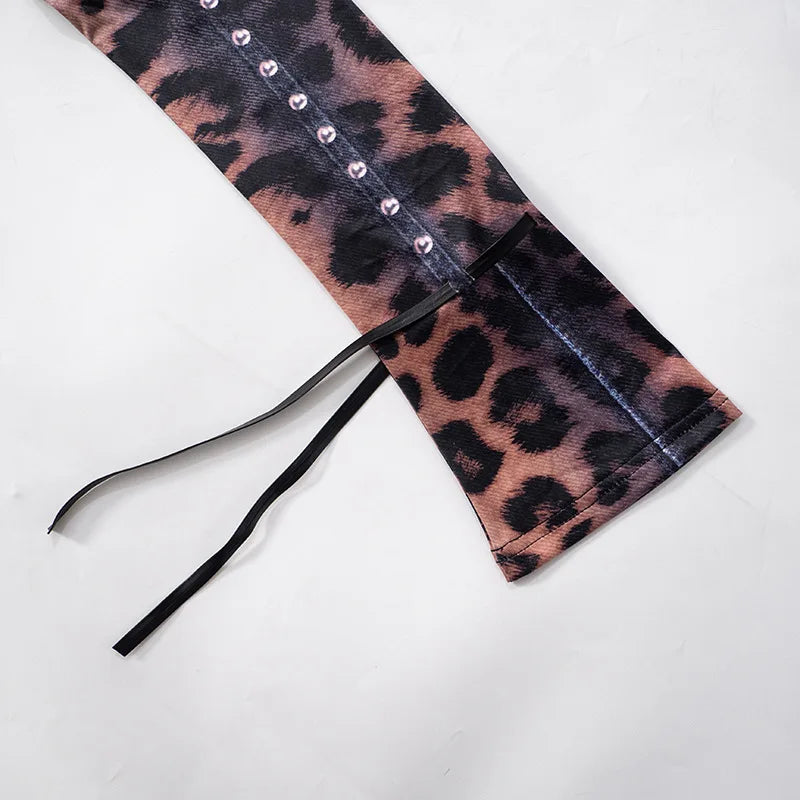 Vestido Corto de Manga Larga con Estampado Animal