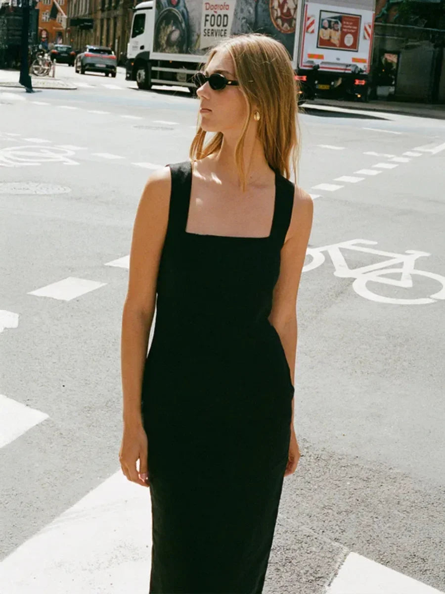 Vestido Midi de Escote Cuadrado