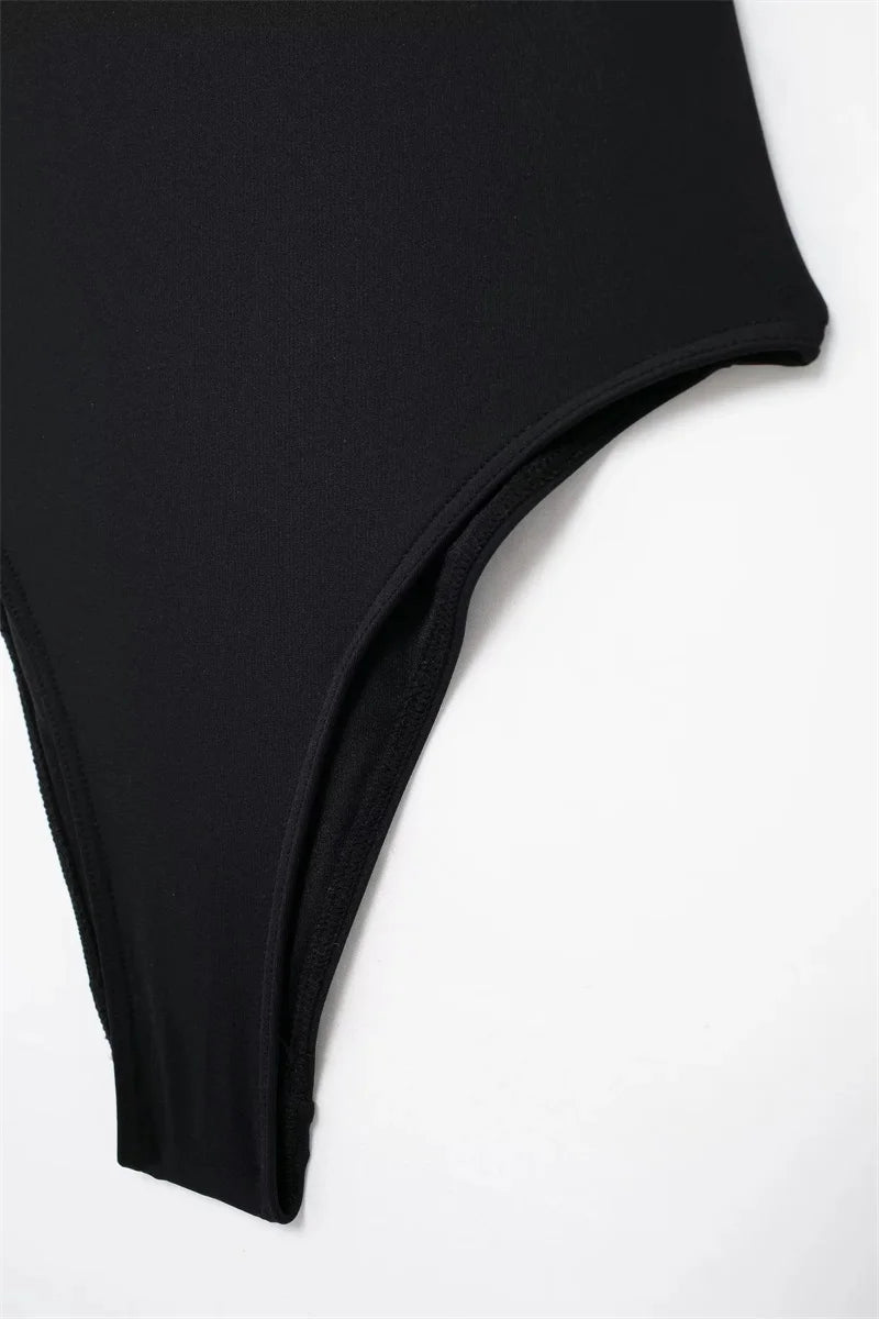 Top Busto con Lazo Dorado