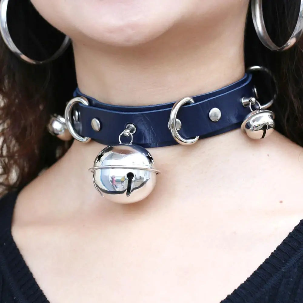 Collar Punk con Campana