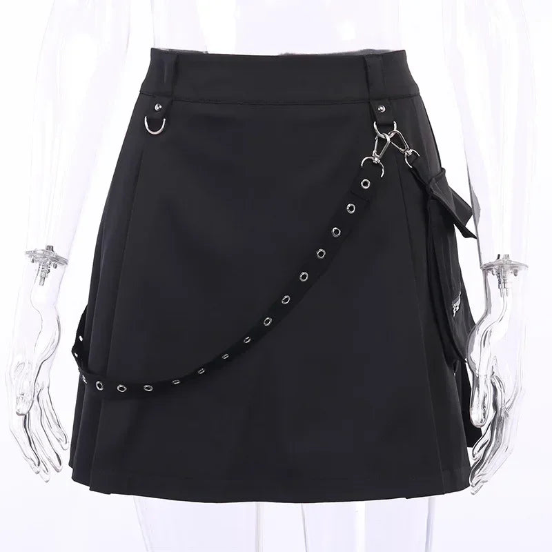 Minifalda con Cadena y Bolsillos