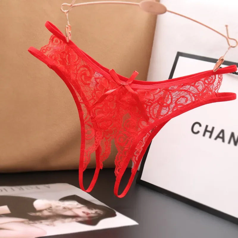 Braguitas de Encaje y Abertura