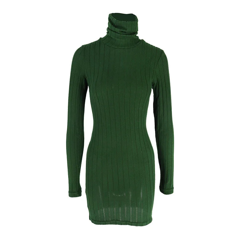 Vestido Corto de Cuello Alto