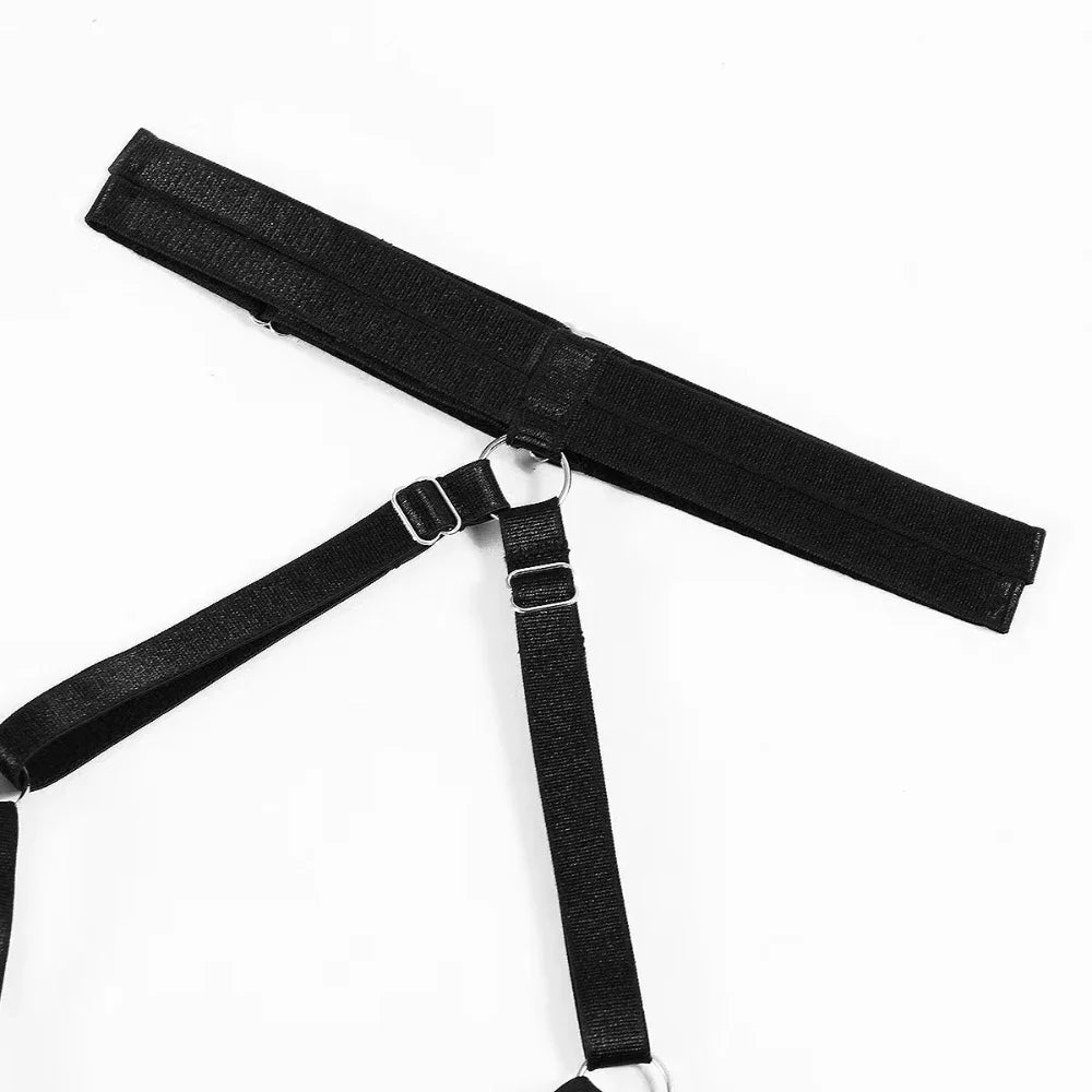 Lencería Femenina con Flecos