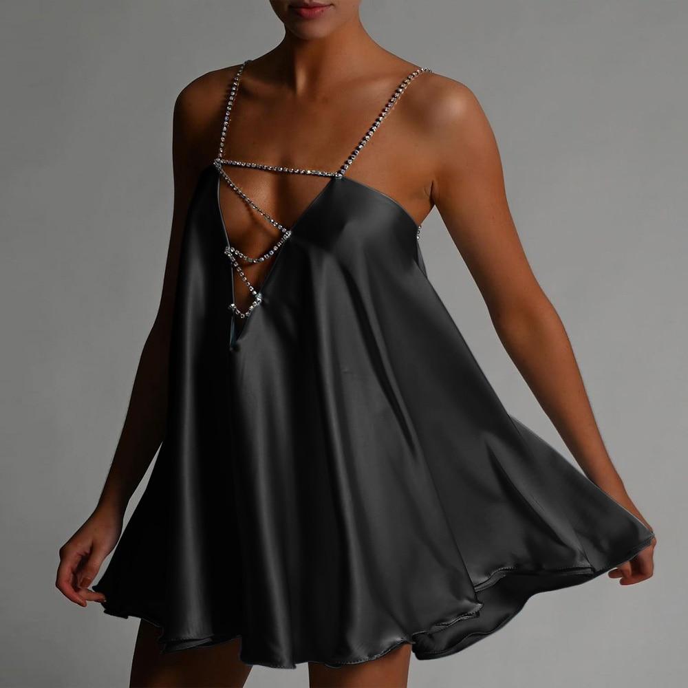 Vestido Mini con Efecto Satén y Escote Profundo