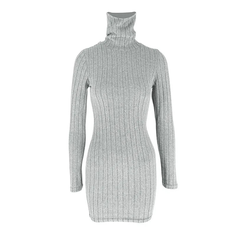 Vestido Corto de Cuello Alto